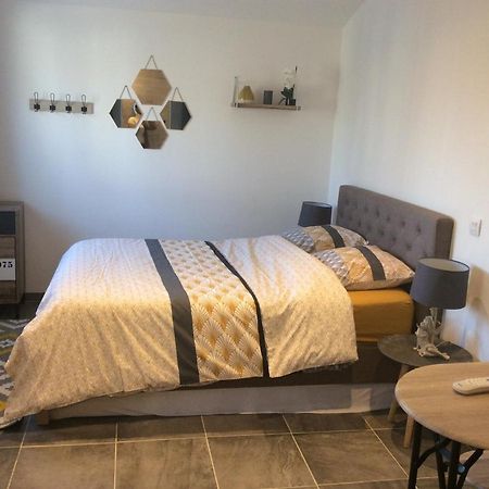Ogooué Studio Carpentras Esterno foto