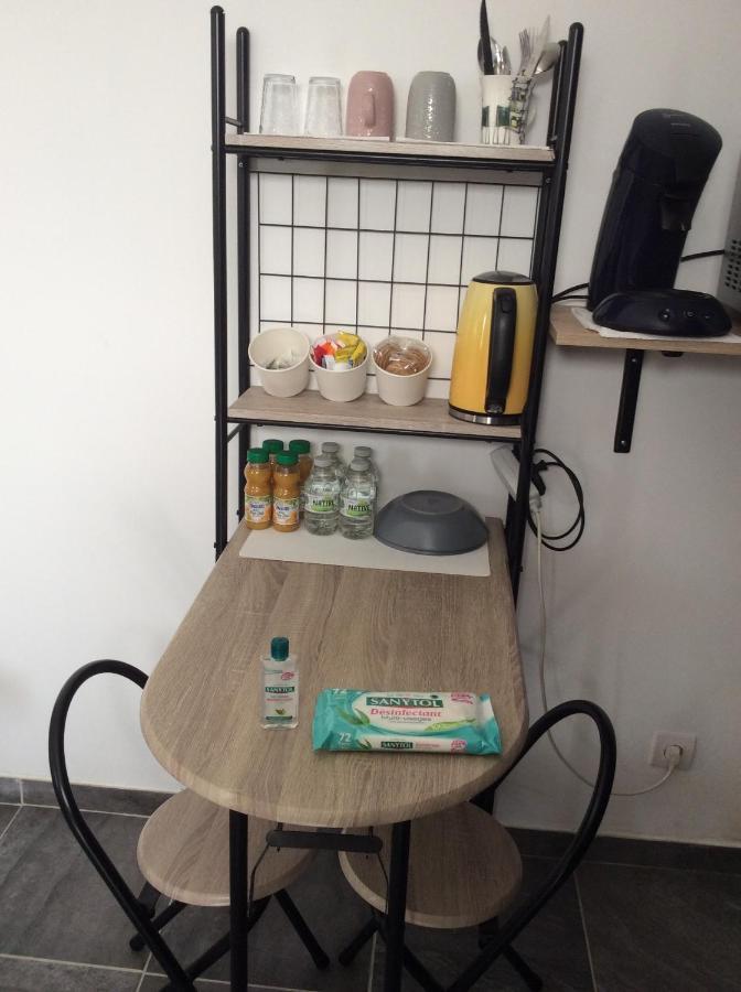 Ogooué Studio Carpentras Esterno foto